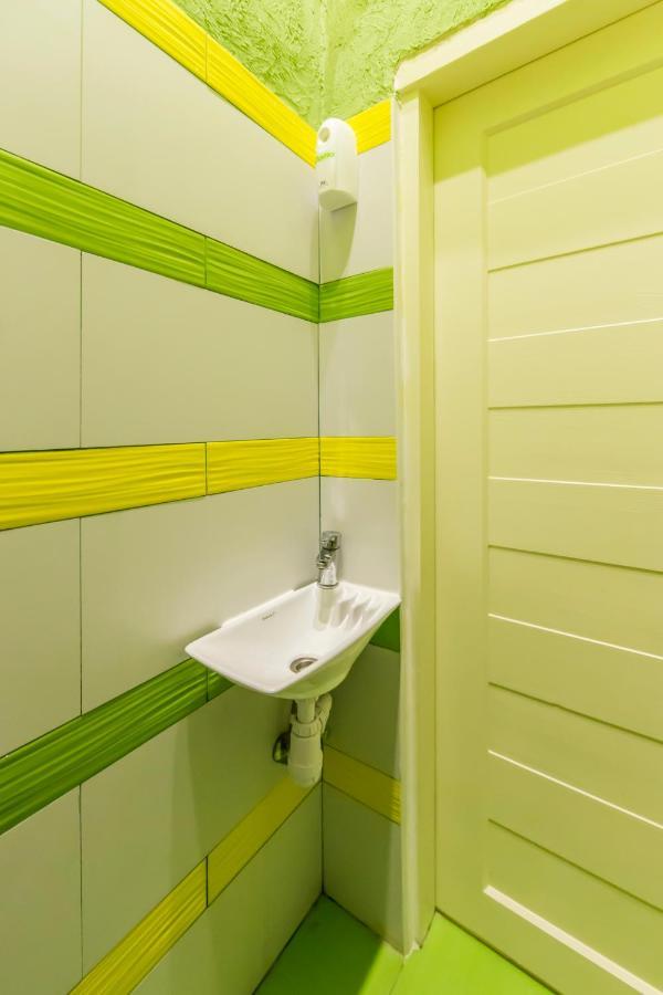 Vorobey Hostel Kyiv Exterior photo